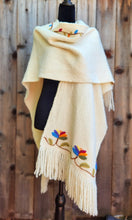 Load image into Gallery viewer, Ruana Flowers on the Vine