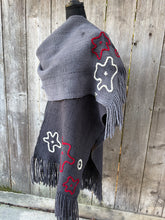 Load image into Gallery viewer, Ruana Gray on Gray