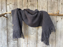 Load image into Gallery viewer, Simple Shawl
