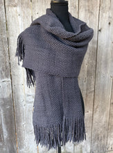 Load image into Gallery viewer, Simple Shawl
