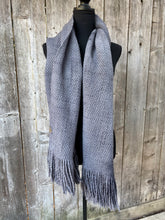 Load image into Gallery viewer, Simple Shawl
